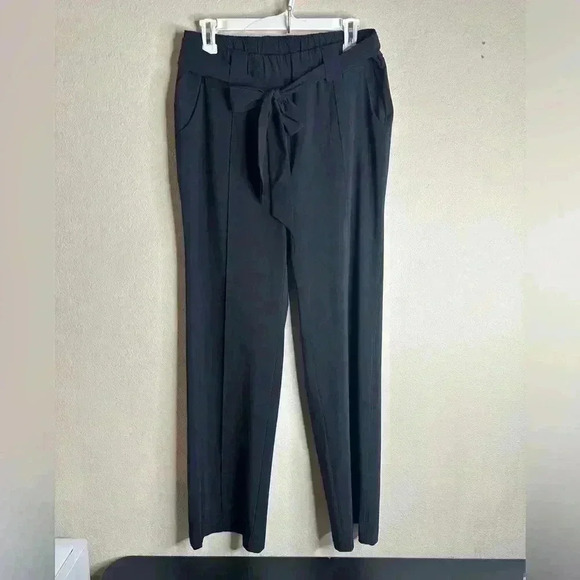 Athleta Pants - Athleta Destination Wide Leg black Pants size 10